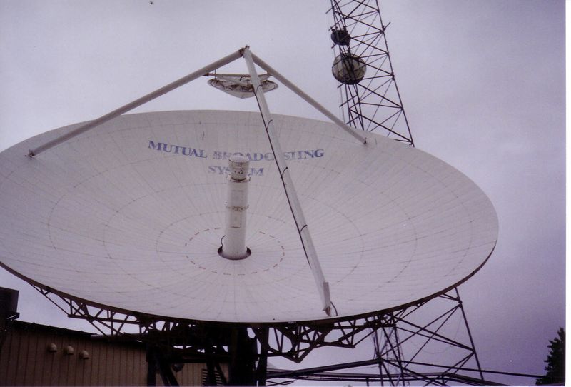 MBS 11 meter dish, looking a bit faded.